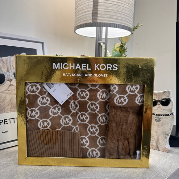 Michael Kors Brown Hat, Scarf, and Gloves Set - Picture 1 of 2